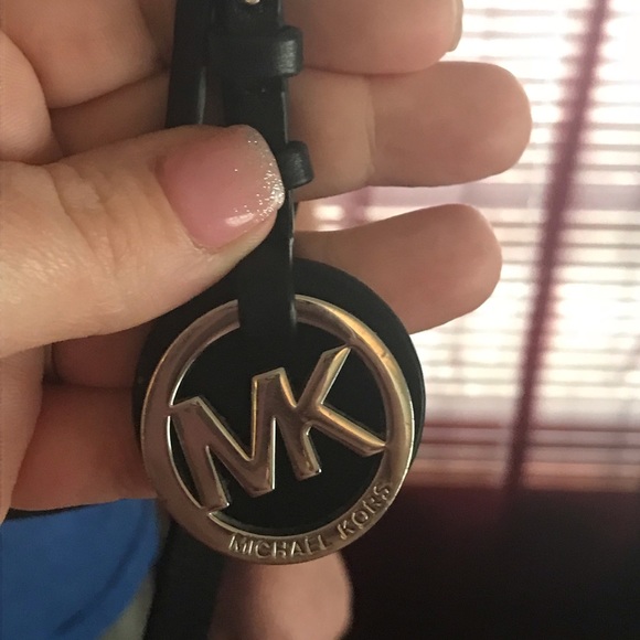 used micheal korn - Picture 7 of 8